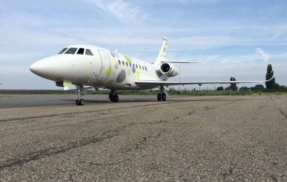 ASL & JetNetherlands take delivery of a new Falcon 2000LXS